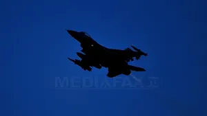 Tiruri ale apărării antiaeriene şi mai multe explozii, la Tripoli