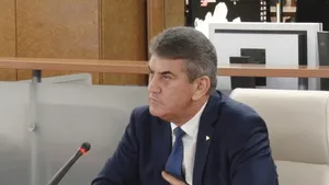 România va întări securitatea la frontiera cu Serbia. Oprea: Fenomenul migraţionist este unul cu un impact deosebit în planul securităţii - VIDEO