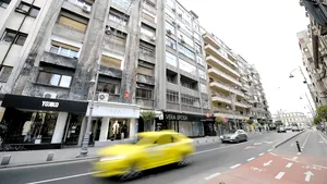 Calea Victoriei a devenit pietonală de Paşte 