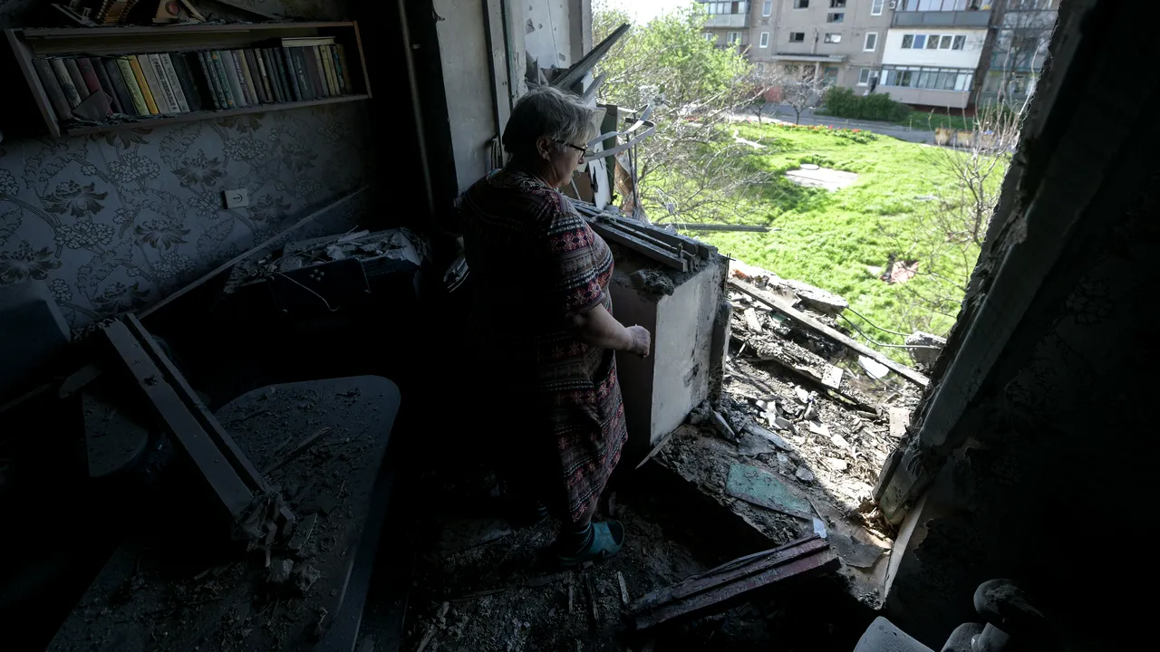Cel puţin doi morţi în urma unor atacuri ruse asupra unor localităţi din Ucraina