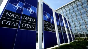 Germania şi Franţa solicită expertiză pentru reformarea Alianţei Nord-Atlantice