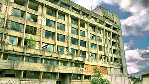 Udrea vrea să naţionalizeze hotelurile din staţiunea Vidra