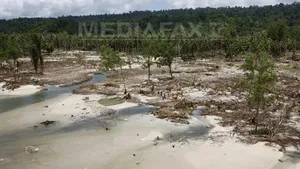 Peste 400 de morţi în Indonezia, după cutremurul urmat de tsunami