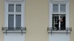 Ajutor pentru români: Din 2025 statul vrea să finanţeze schimbarea geamurilor vechi prin programul „Rabla pentru termopane”