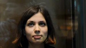 Cea de-a doua membră a grupului Pussy Riot deţinută în Rusia a fost eliberată. Rusia este precum 