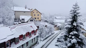 PROGNOZA METEO | Cum va fi vremea în acest weekend: ploi, ninsori şi vânt puternic 
