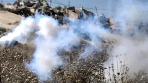 Israelul a efectuat o serie de raiduri aeriene în Fâşia Gaza, ca represalii la un atac cu rachete. Cine l-ar fi revendicat