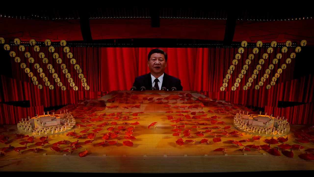 Xi Jinping rescrie istoria pentru a conduce China pe viaţă