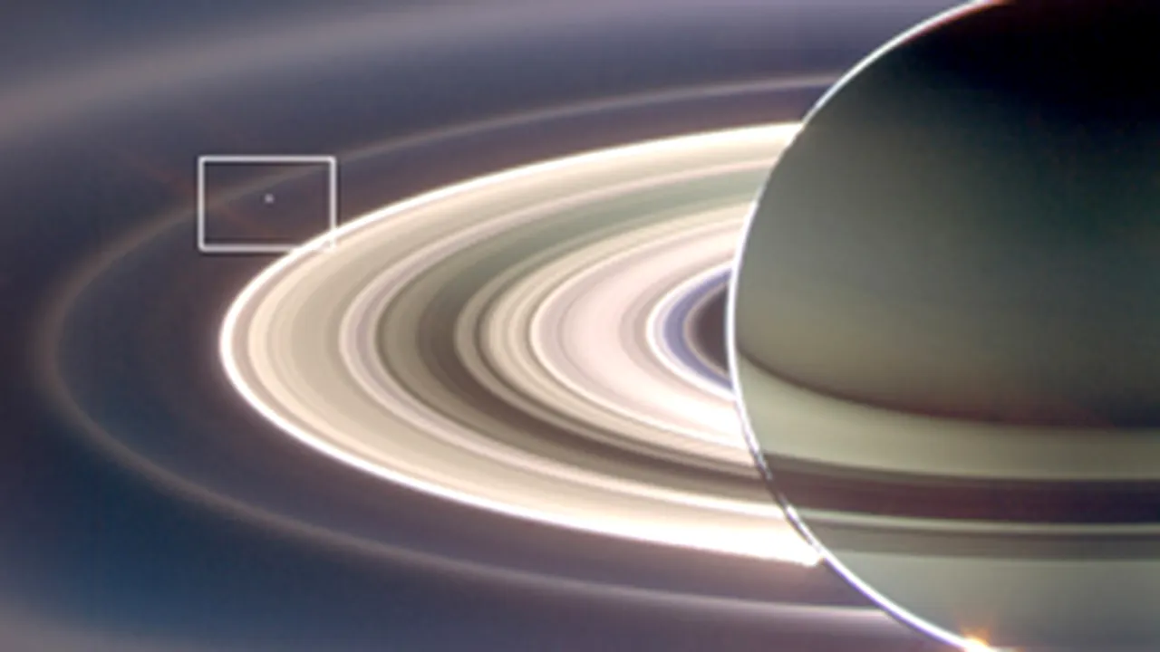 Inelele lui Saturn ar putea data de la începuturile sistemului solar