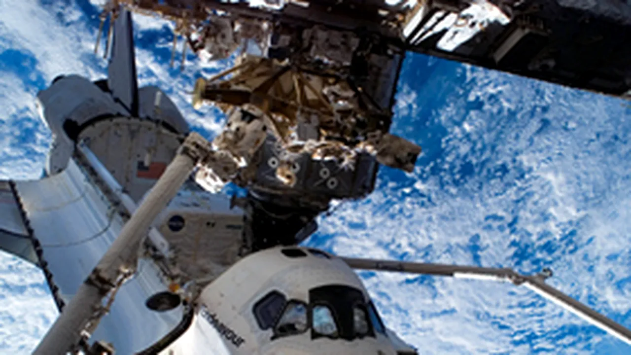 Condiţii meteorologice favorabile pentru aterizarea navetei Endeavour