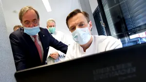 Primul spital virtual pentru COVID-19, cu internare la domiciliu. Cum va funcţiona