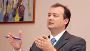 Administraţia Dacia sistează negocierile cu sindicatul până când muncitorii reiau lucrul