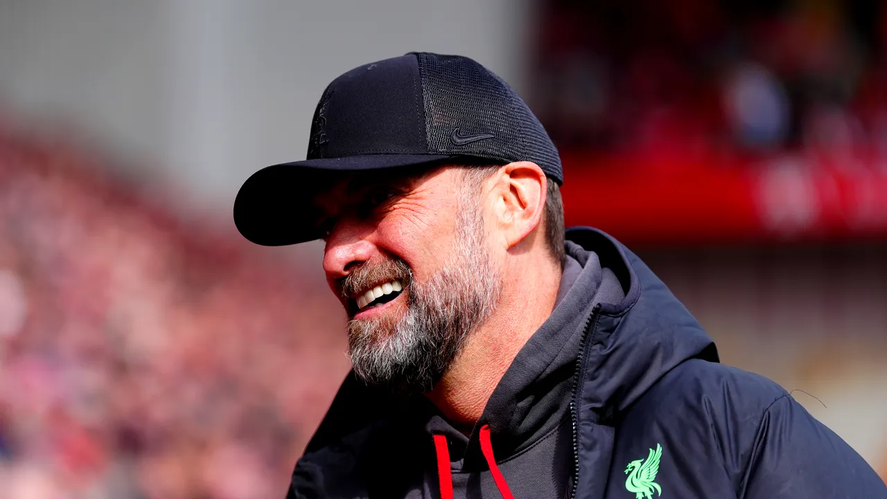 Liverpool, scoasă din ghete de Atalanta. Eşec la limită pentru Răzvan Lucescu