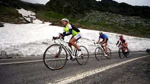 Trei echipe de top mondial vin la a 11-a ediţie a Turului ciclist al Sibiului