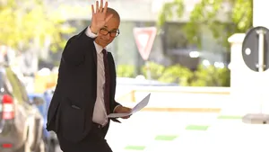 Ce le transmite Radu Marinescu celor care au protestat împotriva OUG 13, dar tac pe secretizarea averilor și dezincriminarea conflictului de interese