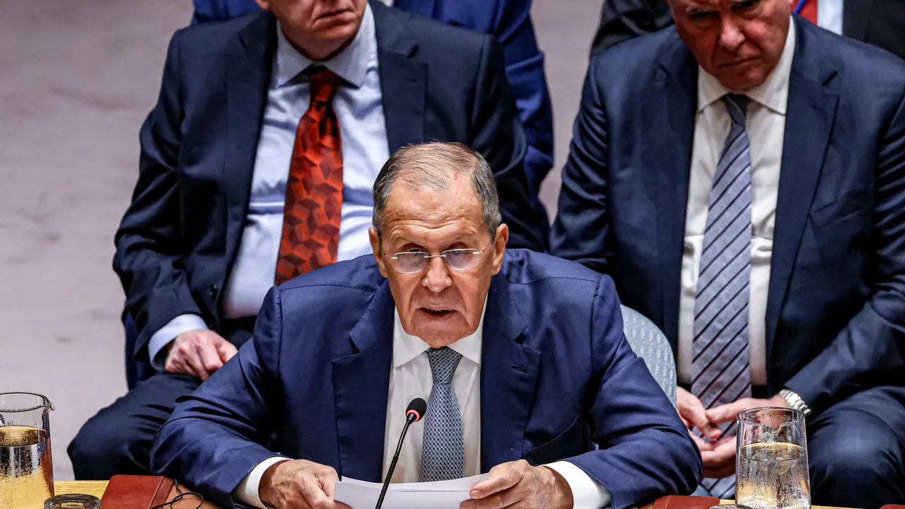 Moscova nu renunţă la nimic. Lavrov: Rusia exclude concesiile teritoriale ca parte a negocierilor de pace