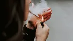 Lovitură pentru fumători în Spania: interdicții noi pentru minori și spații fără fum extinse