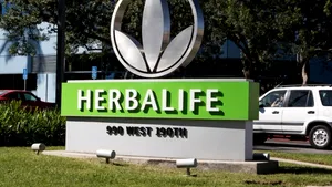 Herbalife va plăti 123 de milioane de dolari în SUA, pentru acuzaţiile de dare de mită