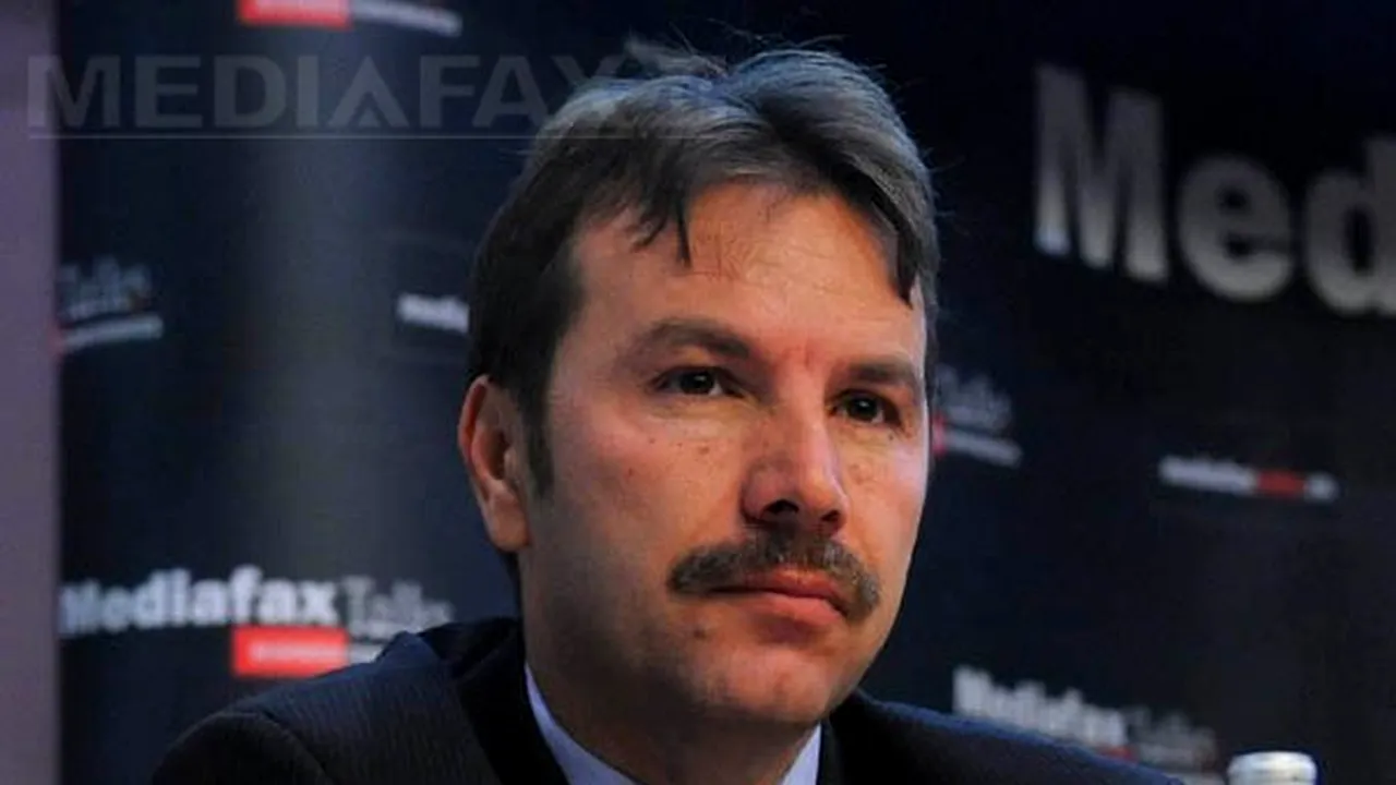 FORUM CNAS - MEDIAFAX - Cristian Vlădescu: În 2013 am putea vorbi de asigurări private de sănătate, cu maximum 20 de case