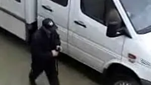 Casa părinţilor lui Cristian Cioacă, cercetată de anchetatori