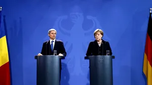 Merkel: Românii sunt bine primiţi în Germania, dar nu pot primi prestaţii sociale cei care nu muncesc. Nu suntem o uniune socială
