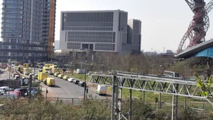 Alertă în Londra. Serviciile de intervenţie răspund la un „incident major” care a dus la eliberarea unui gaz 