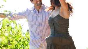 Ce să nu spui NICIODATĂ la prima întâlnire. 10 lucruri pe care nimeni nu vrea să le afle atât de curând