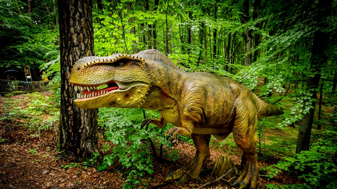 Dino Parc Râşnov - destinaţia preferată de peste 454.000 de turişti în 2022