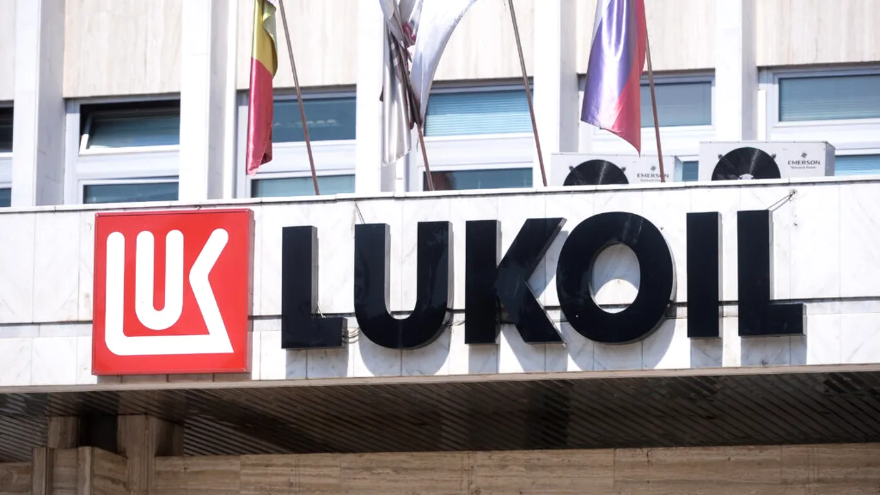 Lukoil a găsit cumpărător pentru activele sale din străinătate. Ce deține gigantul petrolier în România?