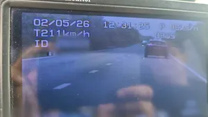 Un șofer din Timiș, prins cu peste 200 de kilometri la oră pe un drum național