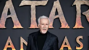 O actriță indigenă îl dă în judecată pe regizorul James Cameron pentru că i-a „furat” trăsăturile pentru personajul Avatar