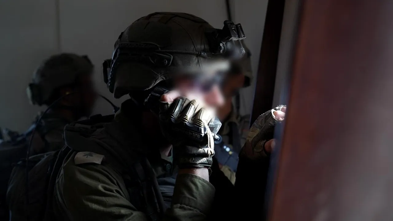 Armata Israelului spune că a ucis 50 de terorişti Hamas în lupte de amploare în apropierea spitalului Shifa / Israelul a efectuat raiduri în ceea ce au numit 