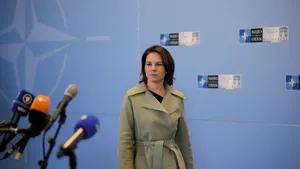 Baerbock susţine că aliaţii occidentali sunt puternici, dar admite că Rusia nu va opri războiul