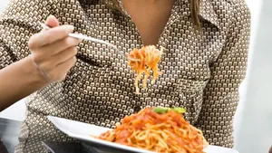 Cum să slăbeşti fără să ţii dietă?