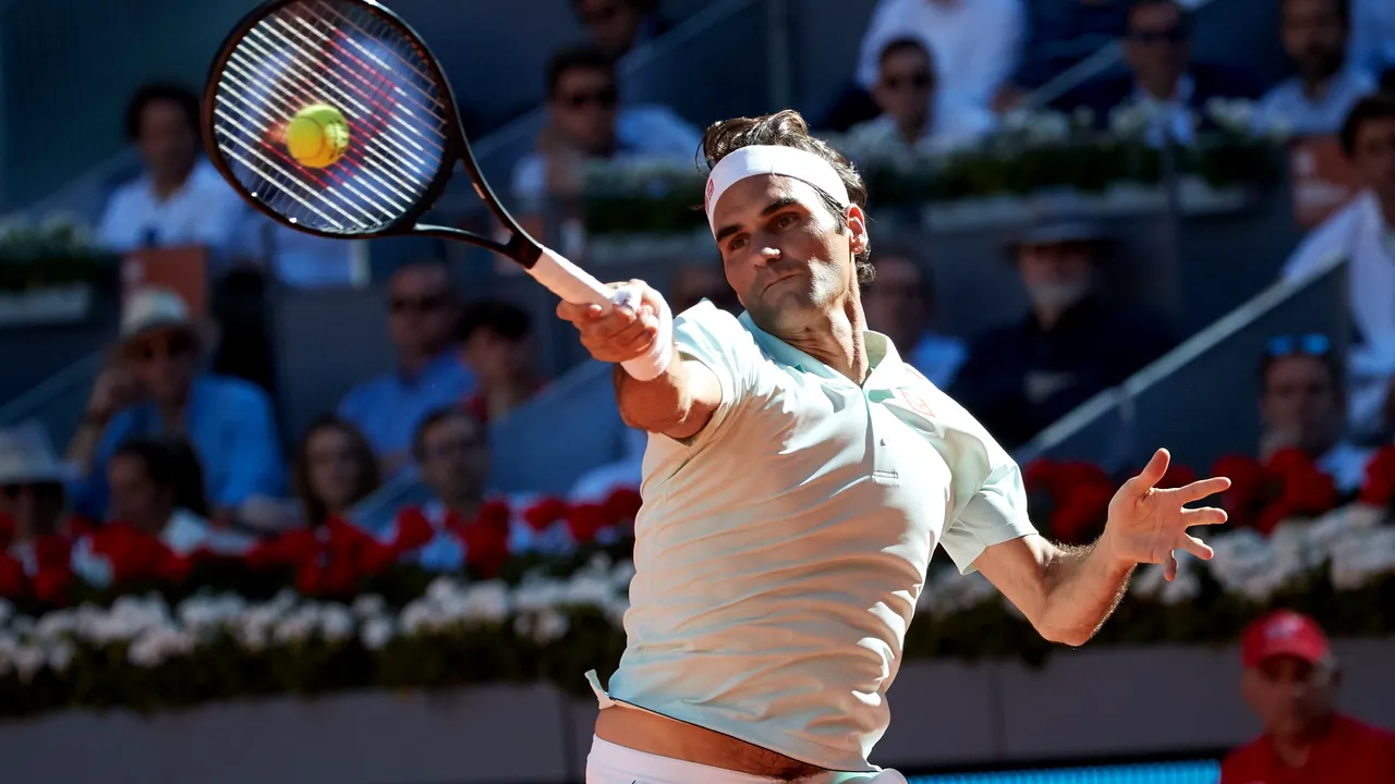 Roger Federer s-a CALIFICAT în optimile turneului de la Roma