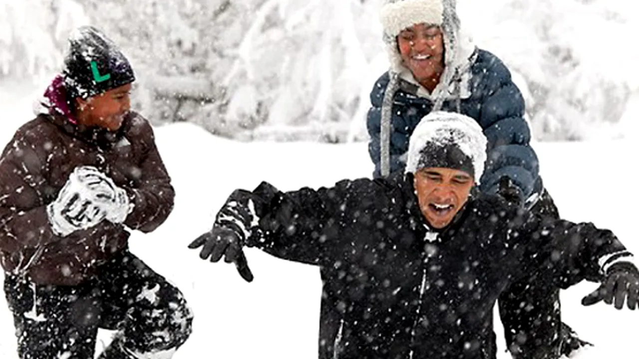 Barack Obama, cum nu a mai fost văzut până acum: Preşedintele SUA, în ipostaze inedite la Casa Albă - GALERIE FOTO