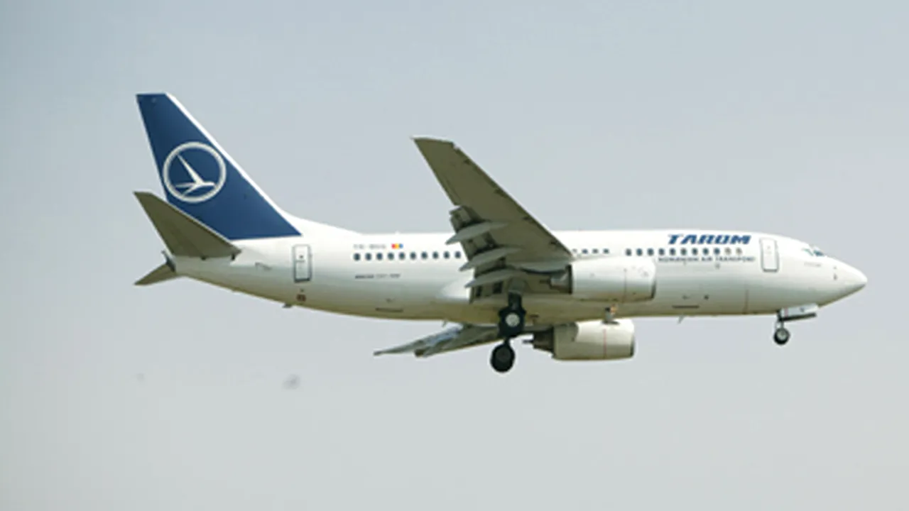 Toate zborurile Tarom revin la normal joi