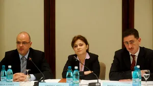 Ce soluţii au avocaţii şi angajatorii pentru reducerea costurilor fără concedieri