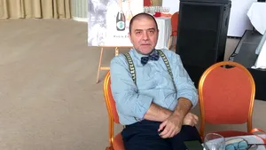 Cel mai vechi recrutor român face sondaj pe LinkedIn: „Femeile care vor să facă sex să poarte la job un cerculeţ verde pe rever”