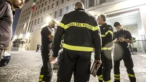 Două CUTREMURE majore au avut loc în Italia: 5,6 grade şi 6 grade. Cel puţin un mort şi nouă răniţi. Al doilea seism s-a simţit şi în Austria. FOTO, VIDEO