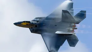 Aeronavele F-22 din SUA, în alertă după ce a fost depistat balonul-spion în spaţiul aerian al Montanei. Guvernul canadian cooperează: „Luăm asta foarte în serios” 