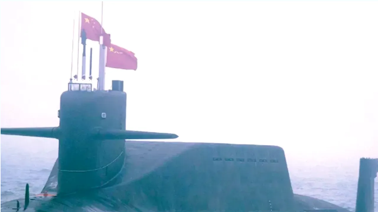 Frontul arctic se încinge: după Rusia, şi China trimite un submarin
