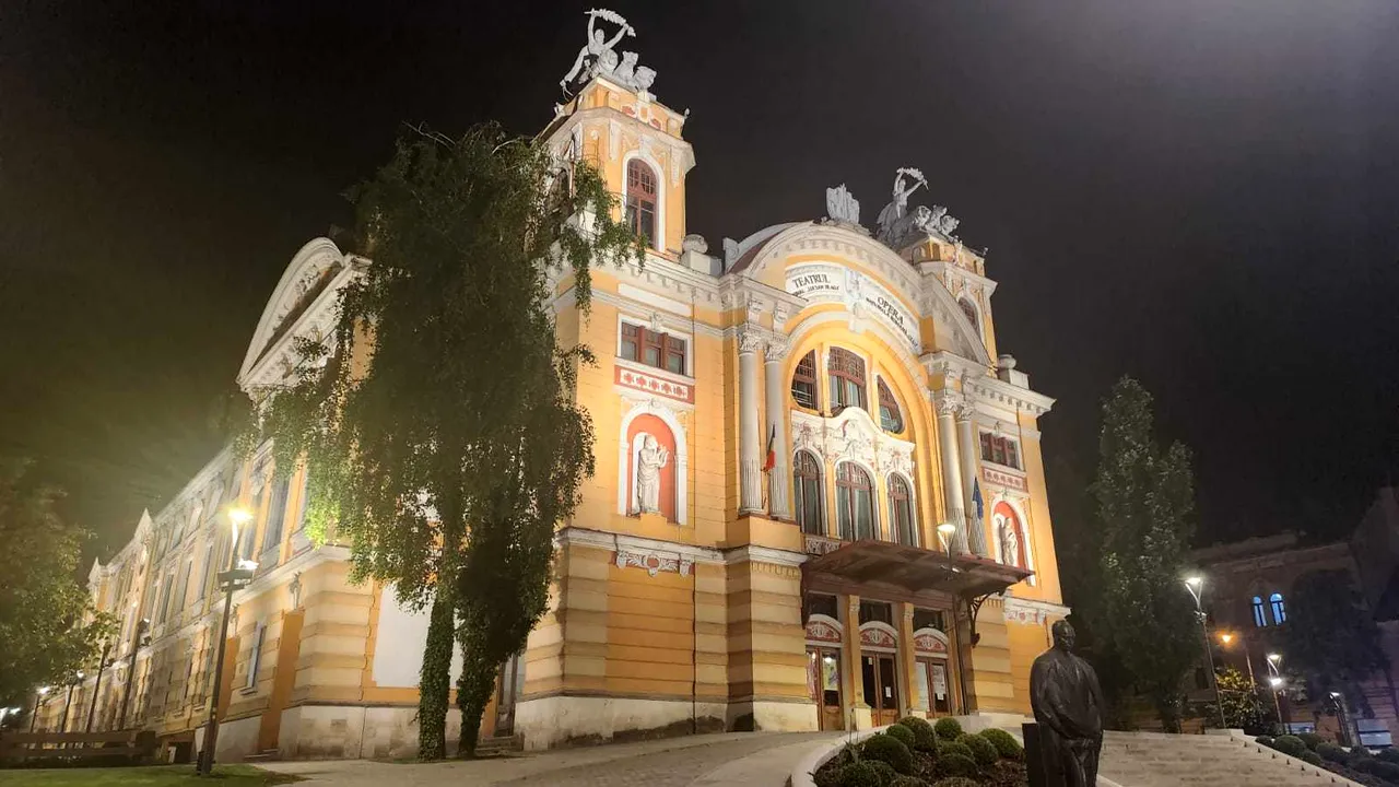 Începe proiectarea pentru reabilitarea Teatrului „Lucian Blaga“ şi a Operei Naţionale Române