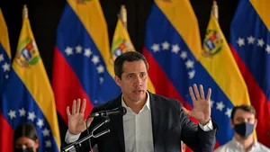 Opoziţia din Venezuela a votat pentru înlăturarea guvernului interimar al lui Guaido