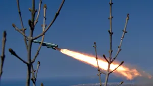 Racheta balistică lansată de Coreea de Nord s-ar fi prăbuşit în mare, la 100 km de Vladivostok. Moscova: Nu a reprezentat o ameninţare pentru Rusia/Reacţia NATO