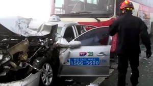 Doi morţi şi zeci de răniţi într-un accident în lanţ implicând 100 de vehicule, în Coreea de Sud - VIDEO