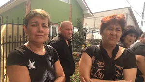 FOTO, VIDEO | Mii de oameni au participat la înmormânarea artistei Denisa Răducu