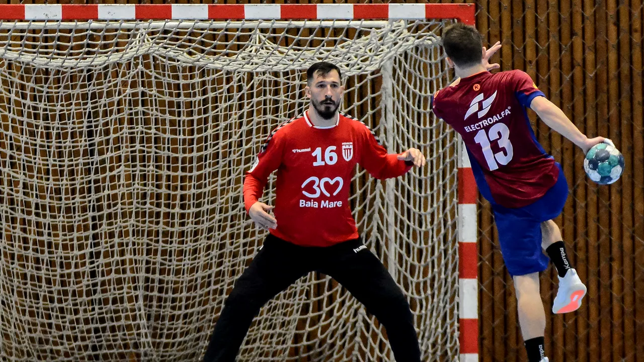 Fază inedită în handbal – Un jucător de câmp de la Minaur a fost nevoit să joace portar