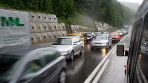 Circulaţia va fi blocată luni în centrul oraşului Sinaia