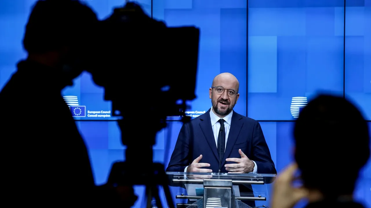 BREXIT: Charles Michel critică iniţiativa mobilizării navelor militare şi îndeamnă Marea Britanie să menţină calmul